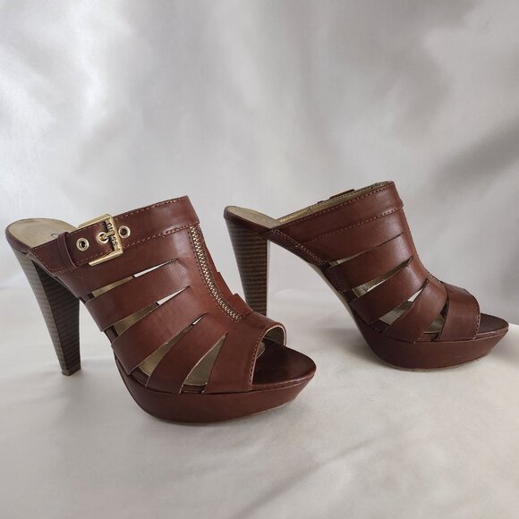 Guess "Nivena2" Strappy Mule with Gold Zipper and Buckle Detail - Picture 2 of 3